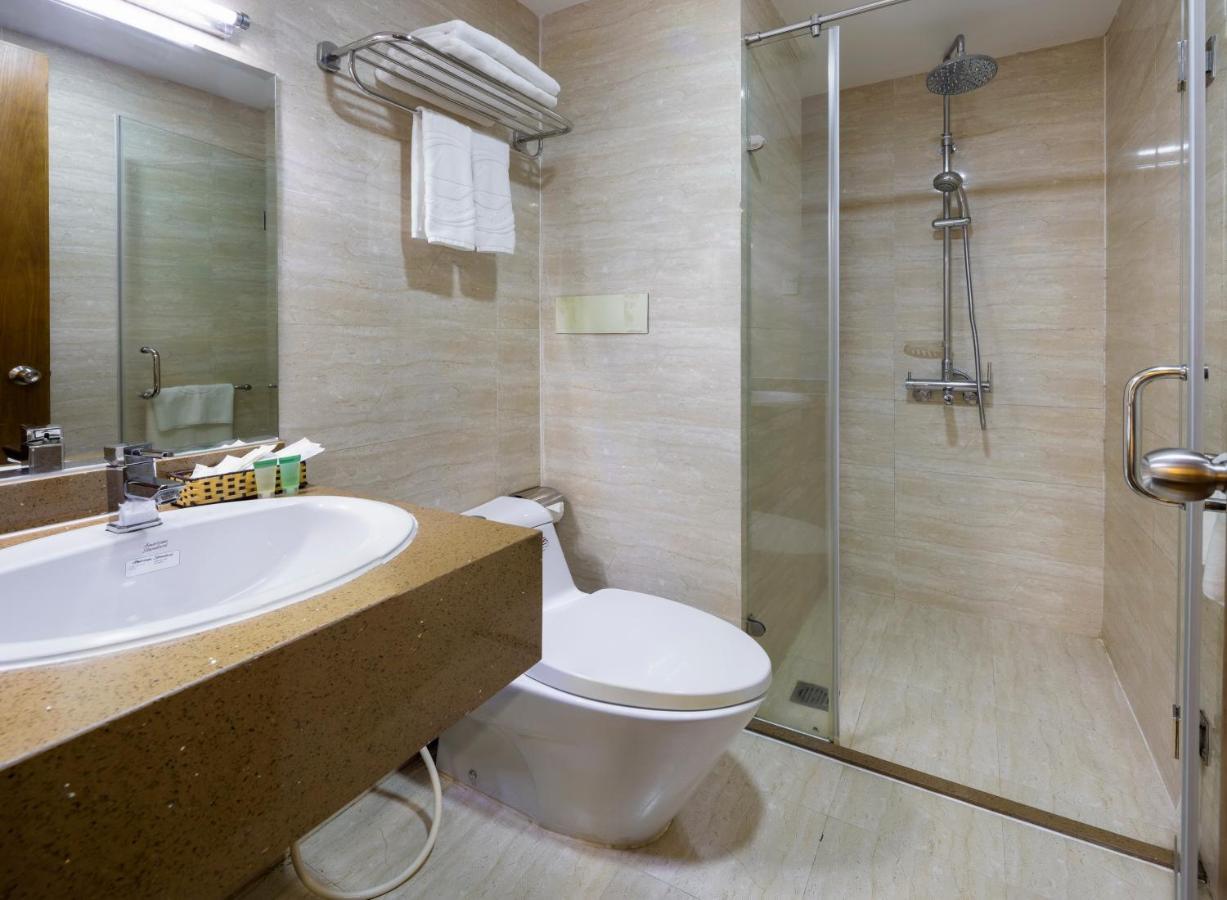 Saphia Hotel ニャチャン エクステリア 写真