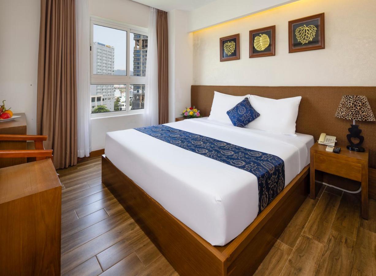 Saphia Hotel ニャチャン エクステリア 写真